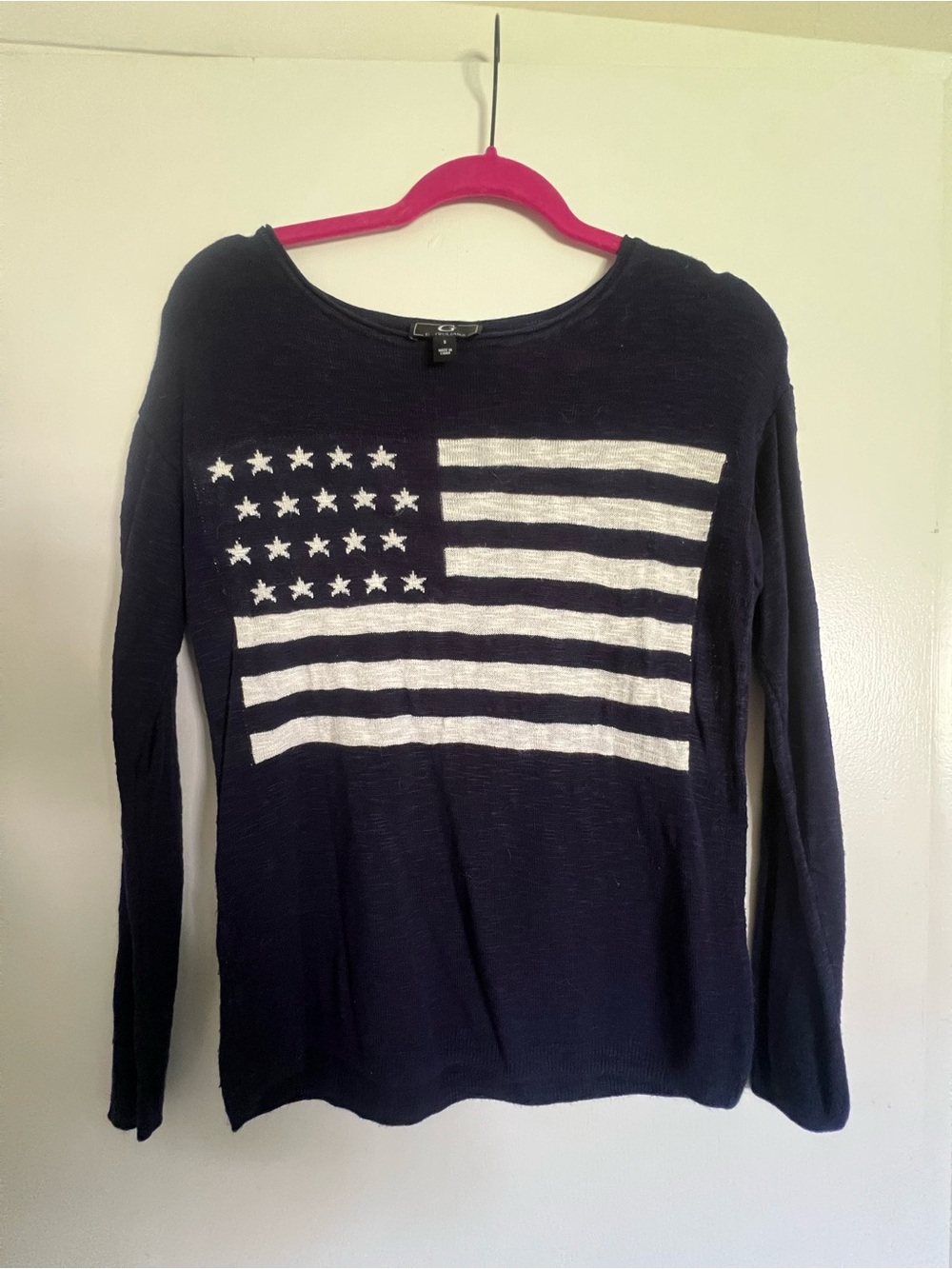 G by Giuliana Navy Long-Sleeve Flag Graphic Tee